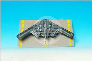 “B-2”隱形轟炸機(